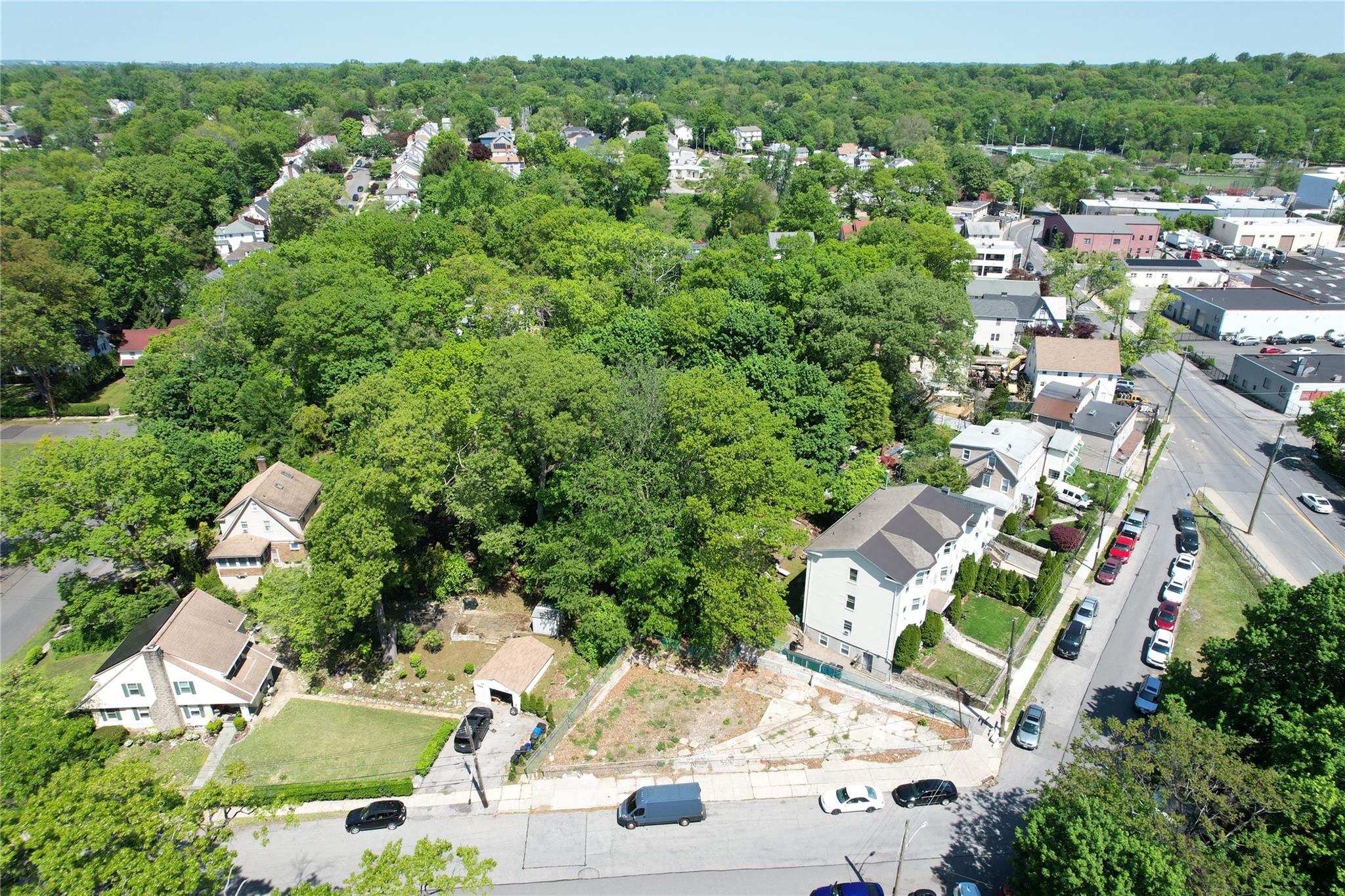 1 Lemke Place, New Rochelle, New York image 9