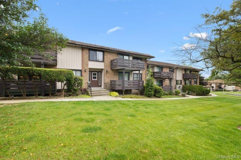 Condo For Sale - 167 Sierra Vista Lane<br/> Valley Cottage, NY 10989