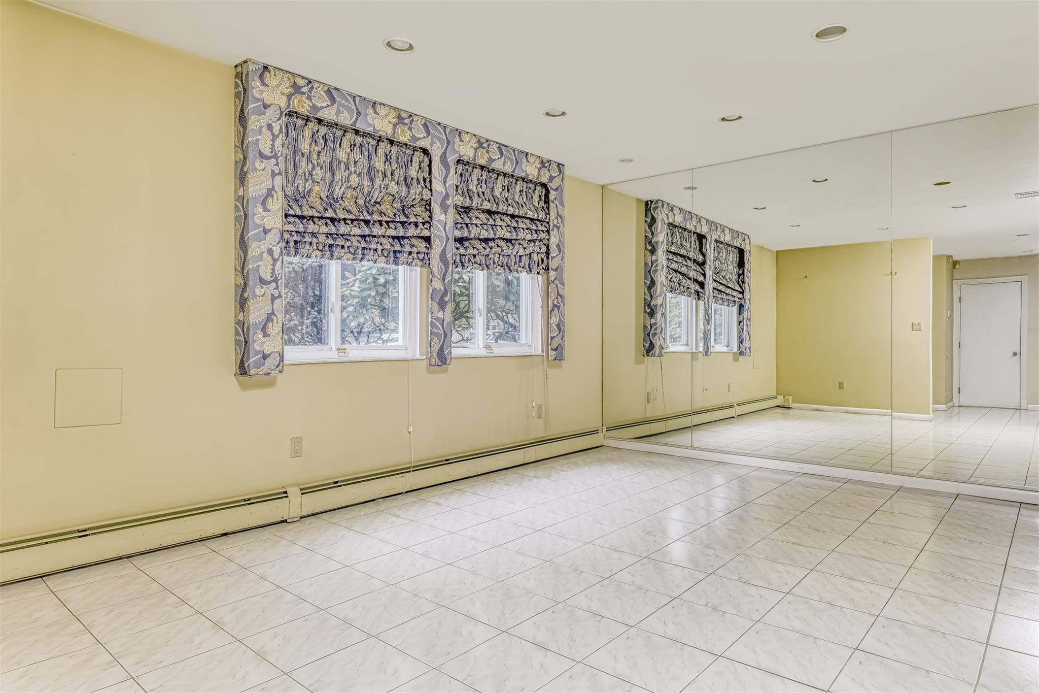 4 Wendover Lane