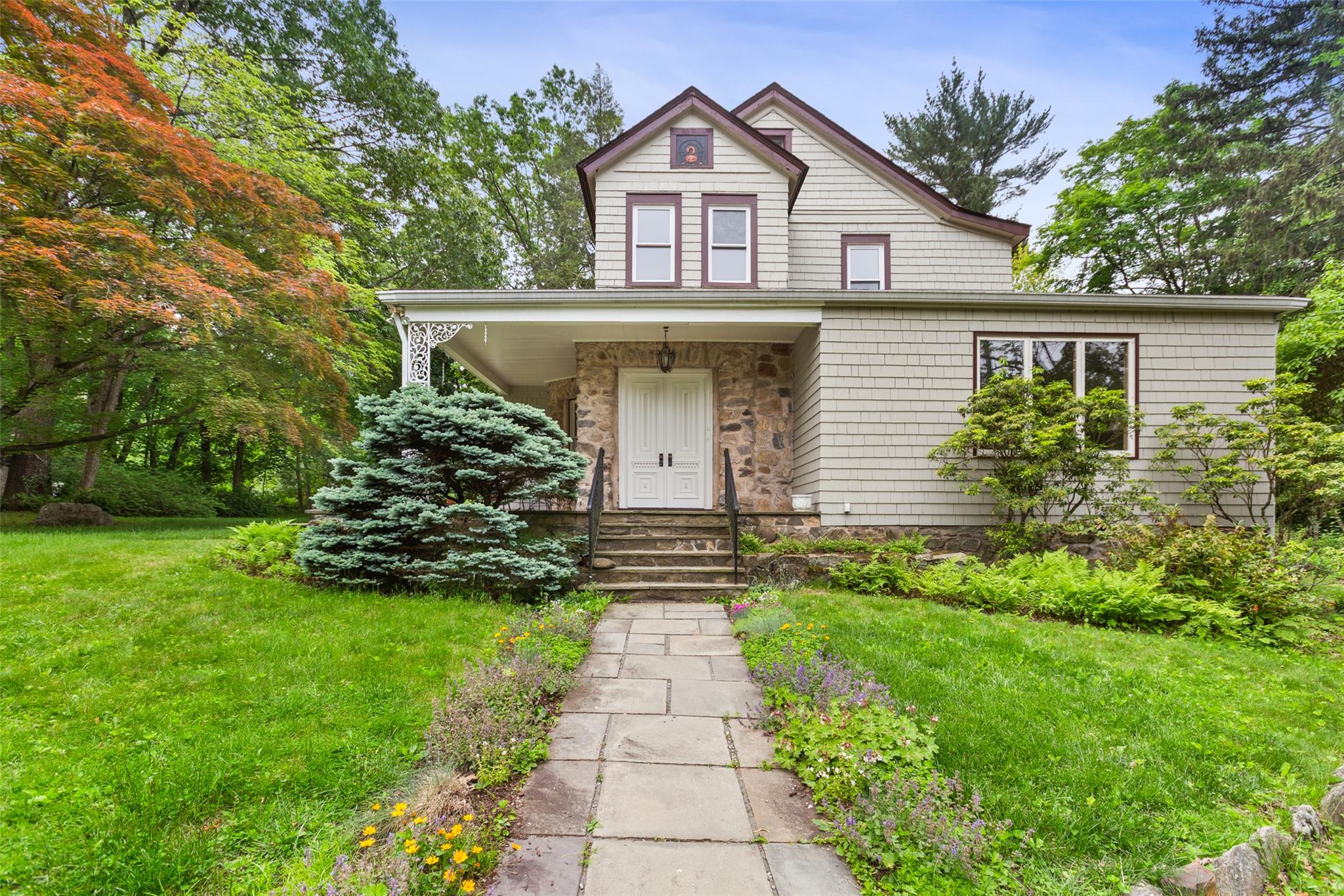 46 Walnut Street, Pleasantville, New York image 1