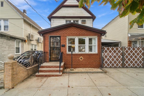 9413 108TH ST, SOUTH RICHMOND HILL, NY 11419 - Image 2ff218aabcf3073e1b6d5bbffed6442a/271669850