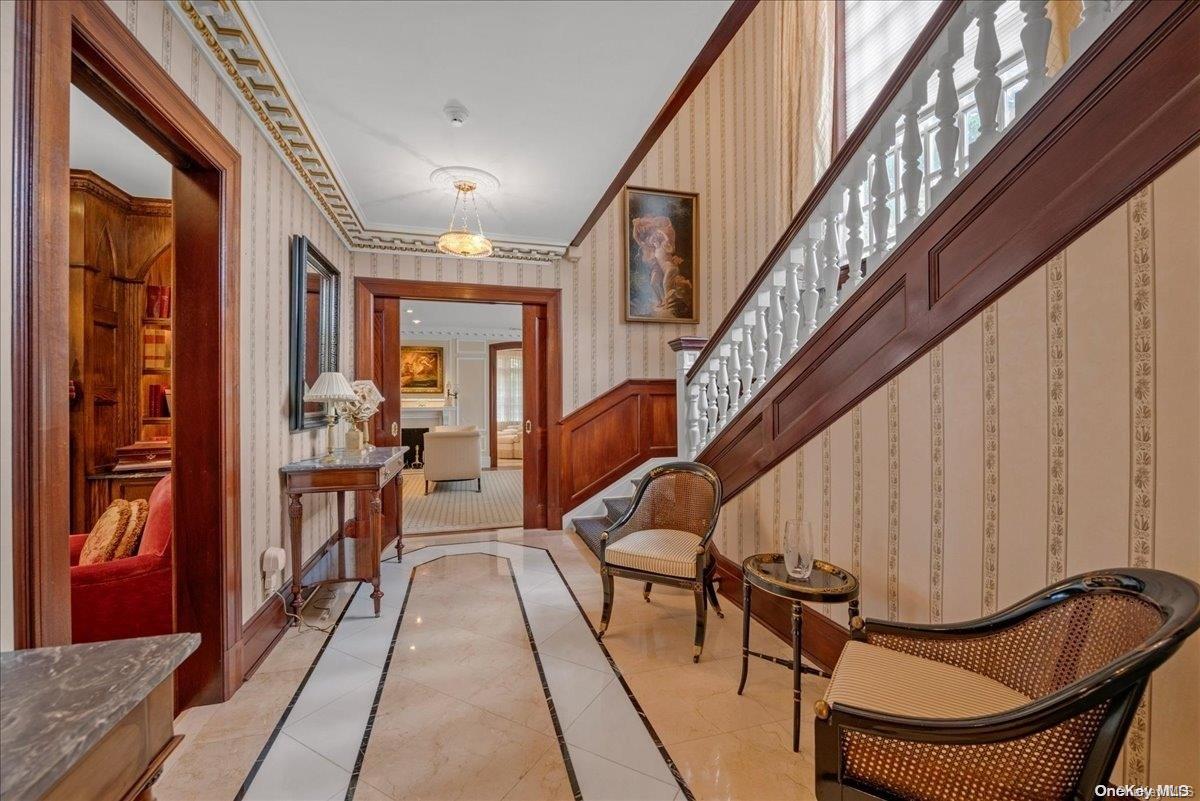 1 Meadow Drive