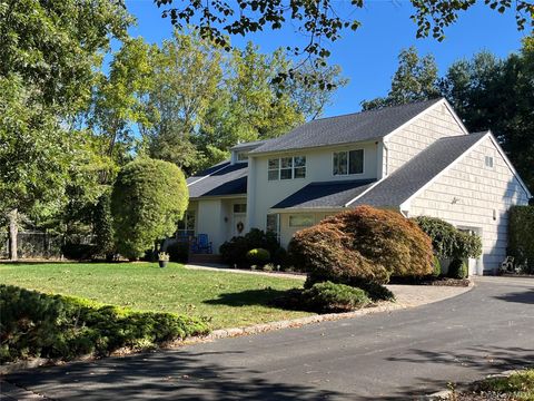 Photo of 62 Burton Lane, Commack, NY 11725 (MLS # 919529)