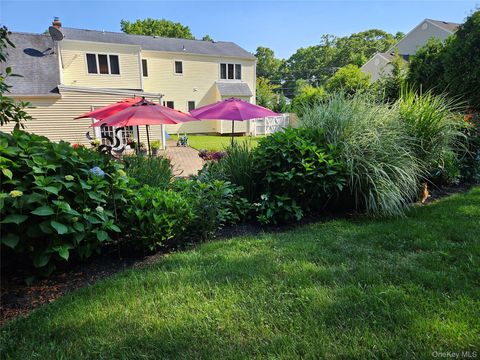 Photo of 65 N Country Road, Shoreham, NY 11786 (MLS # 857311)