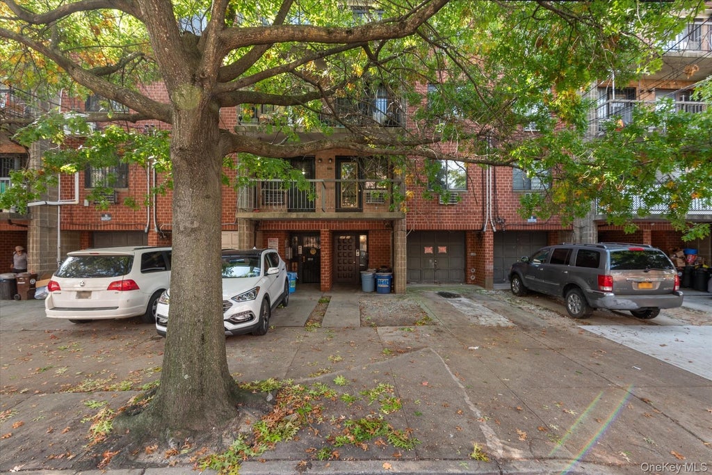 Photo of 140-14 33rd Avenue #101, Flushing, NY 11354 (MLS # 1053345)