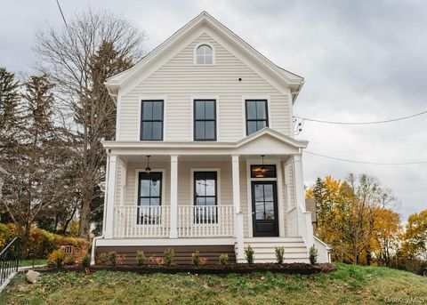 139 Highland Kingston NY 12401