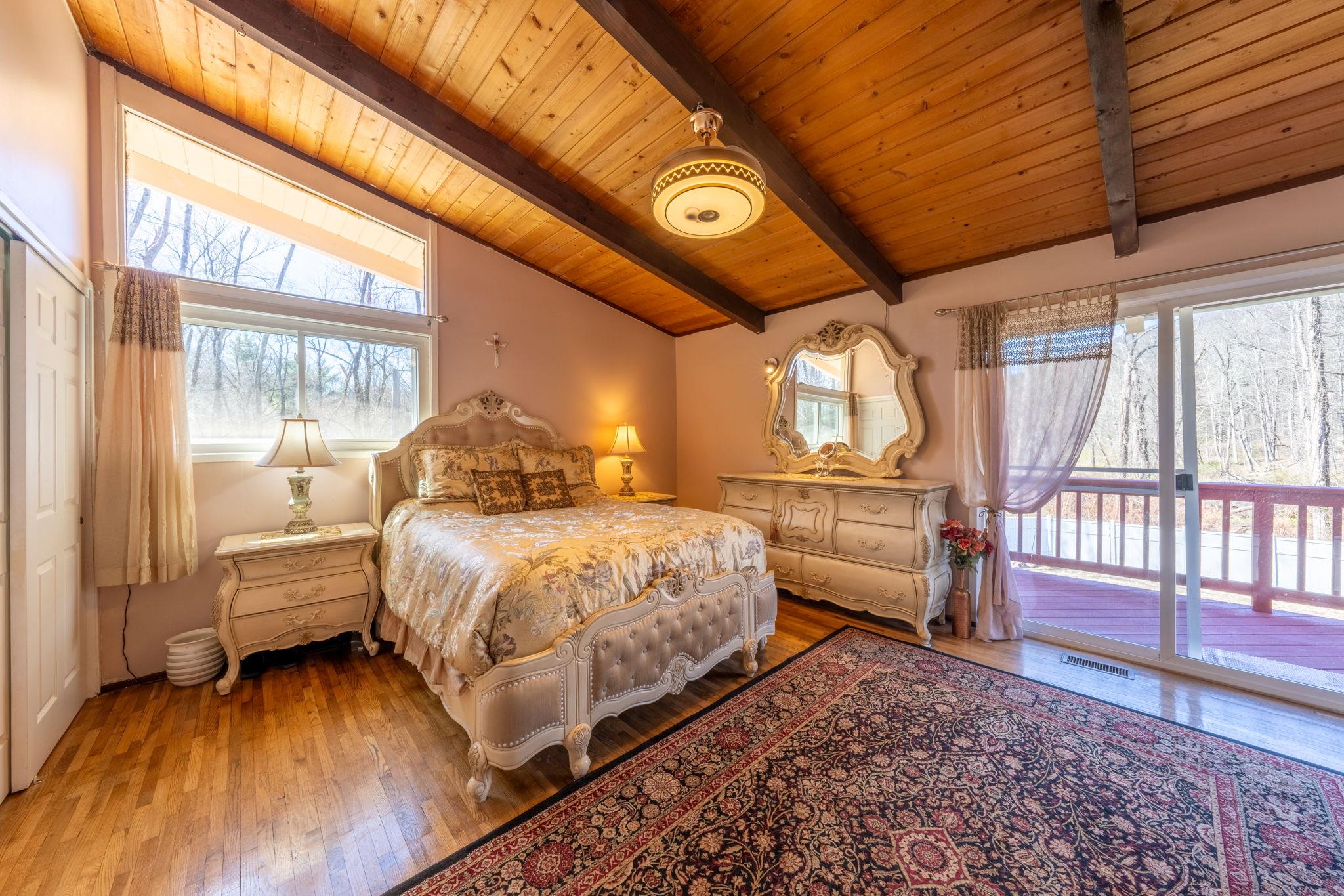 810 Haverstraw Road, Airmont, New York image 14