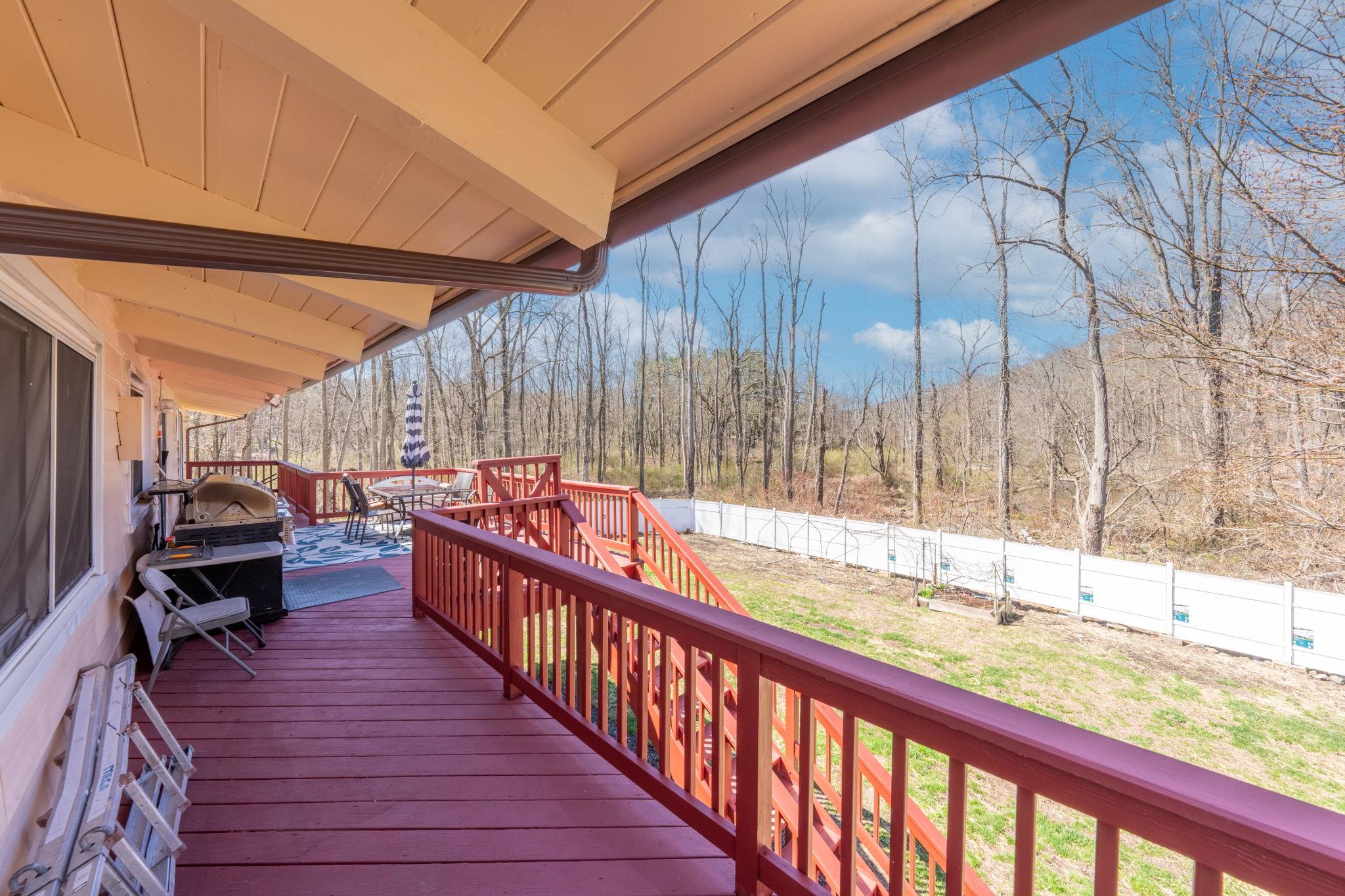 810 Haverstraw Road, Airmont, New York image 24