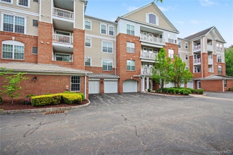 Condo For Sale - 541 Regency Drive<br/> Dutchess County, Fishkill, NY 12524