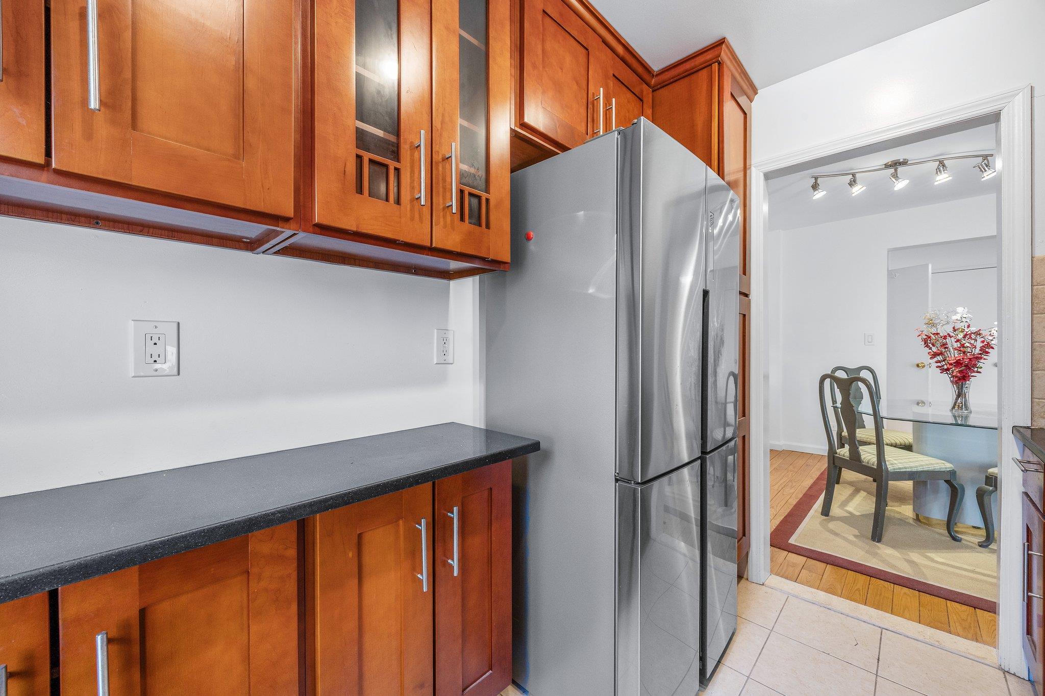 33-44 Junction Boulevard Blvd #2V, Jackson Heights, New York image 10