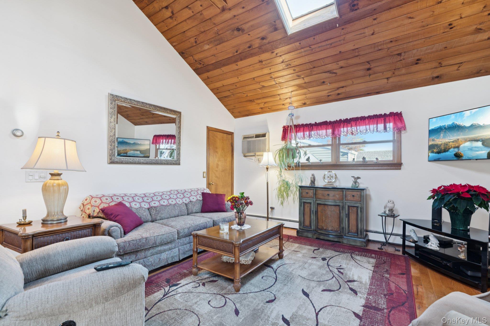 444 Carnation Avenue