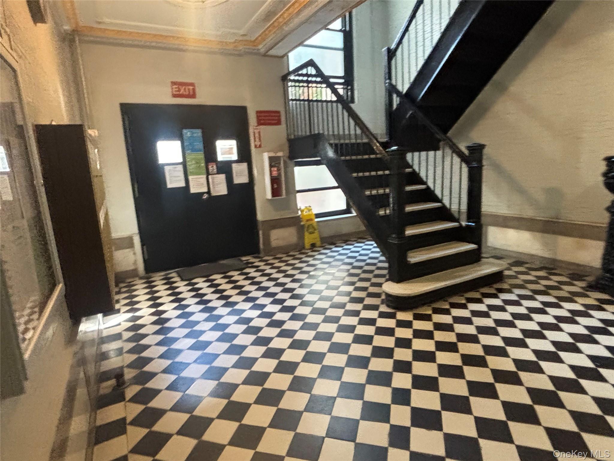 109-18 Lefferts Boulevard C6