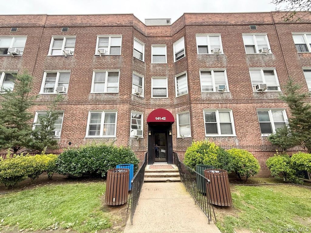 Photo of 141-42 78th Avenue #1F, Kew Garden Hills, NY 11367 (MLS # 978217)