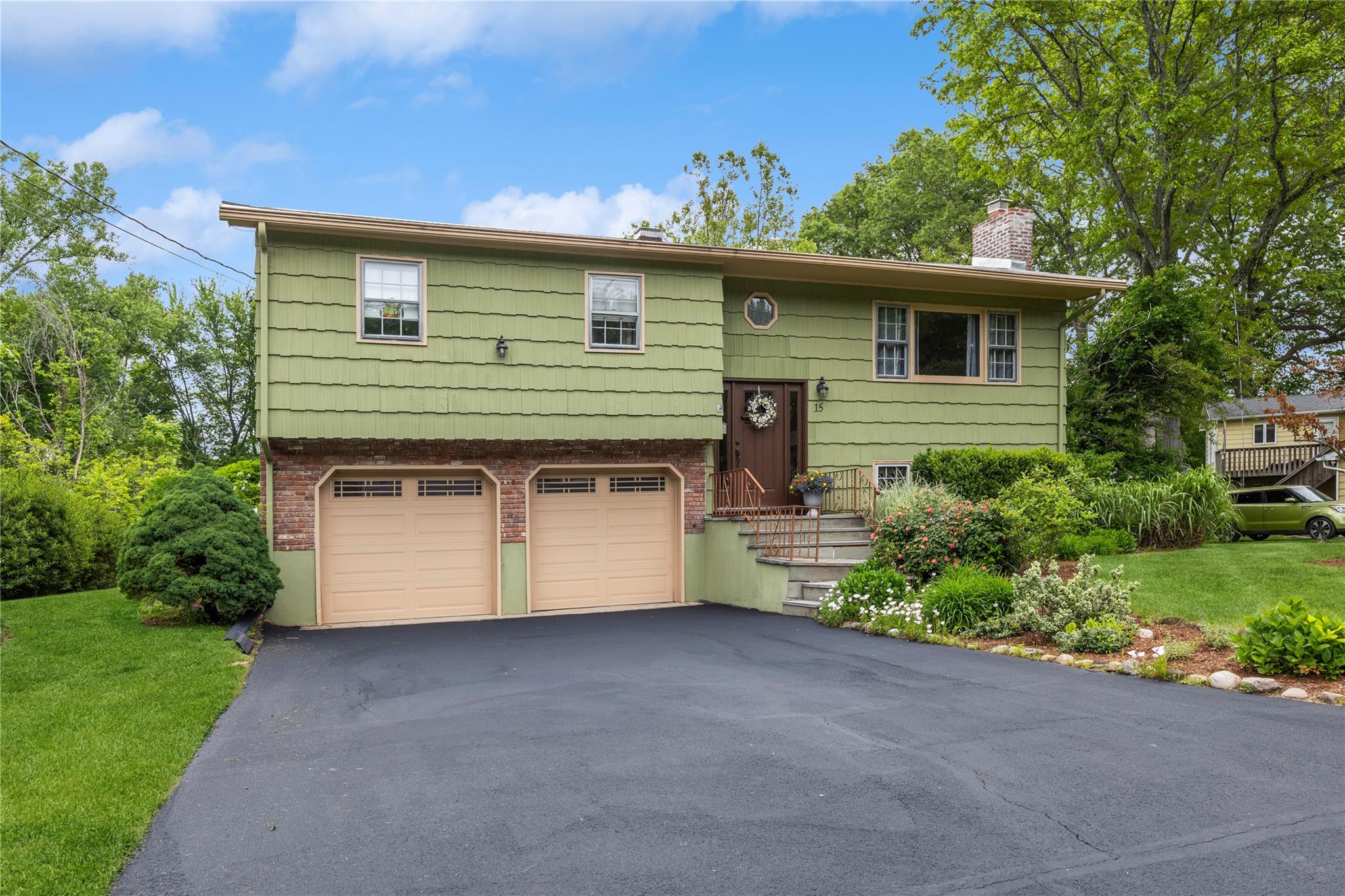 15 Theodore Roosevelt Drive, Blauvelt, New York image 4