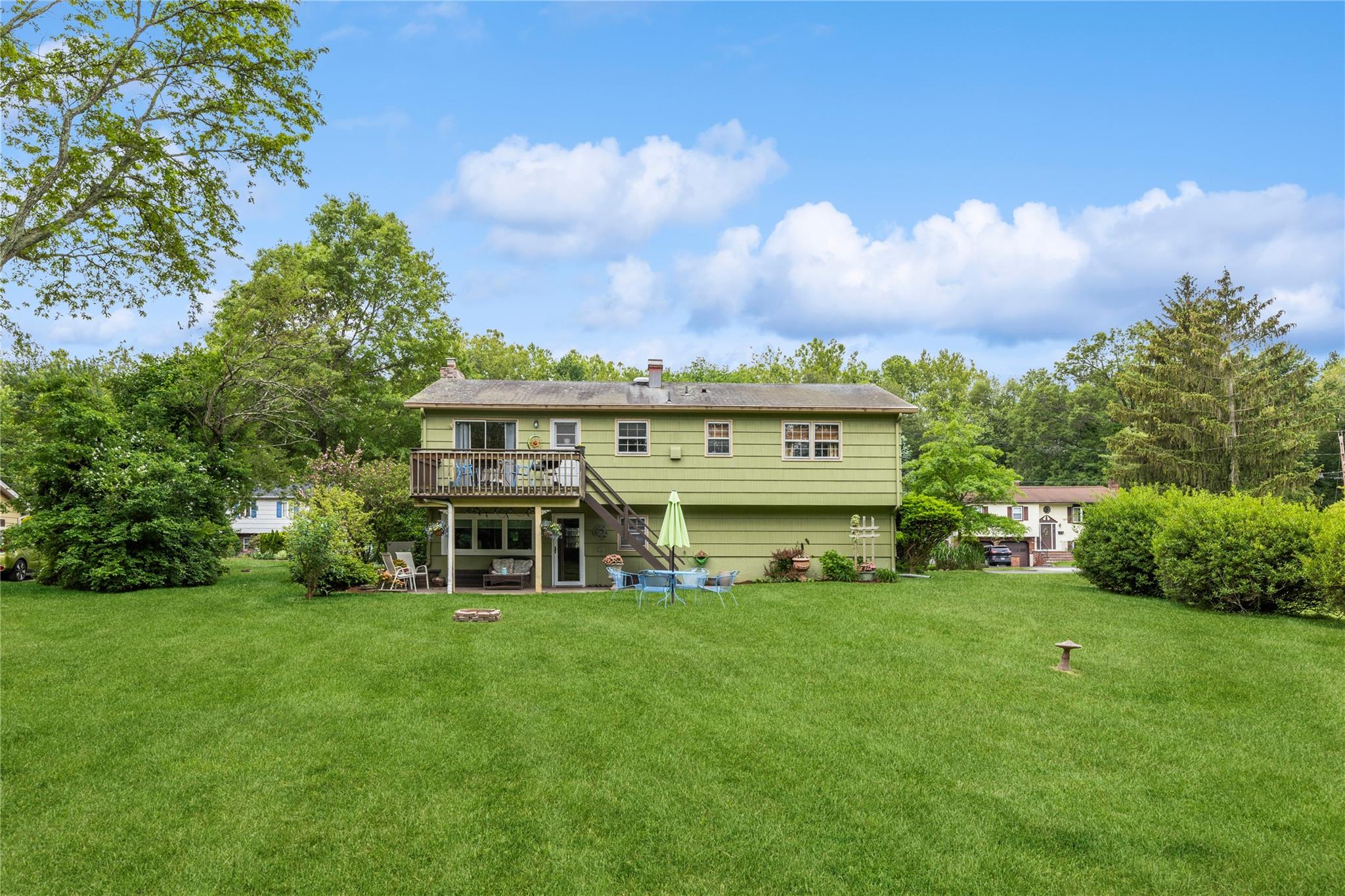 15 Theodore Roosevelt Drive, Blauvelt, New York image 12
