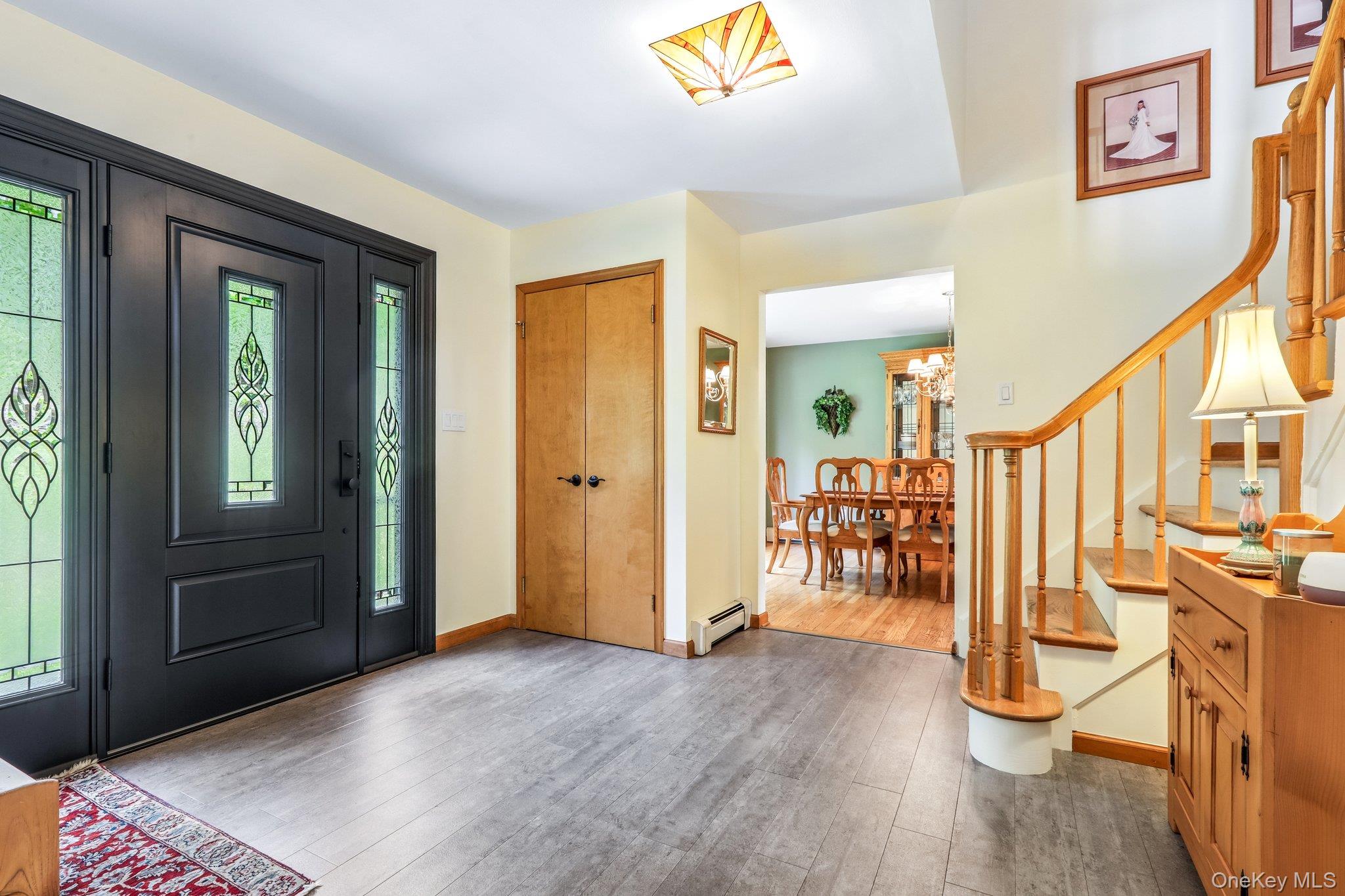 109 Woodbury Road