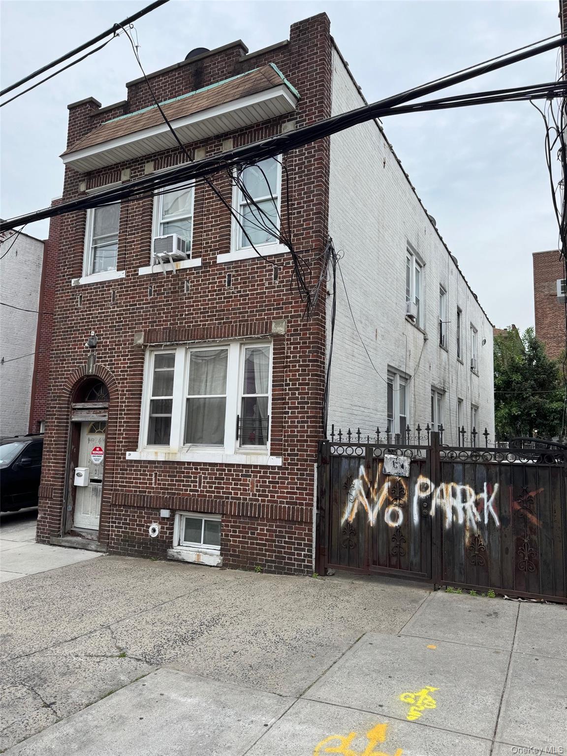 102-48 Nicollis Avenue