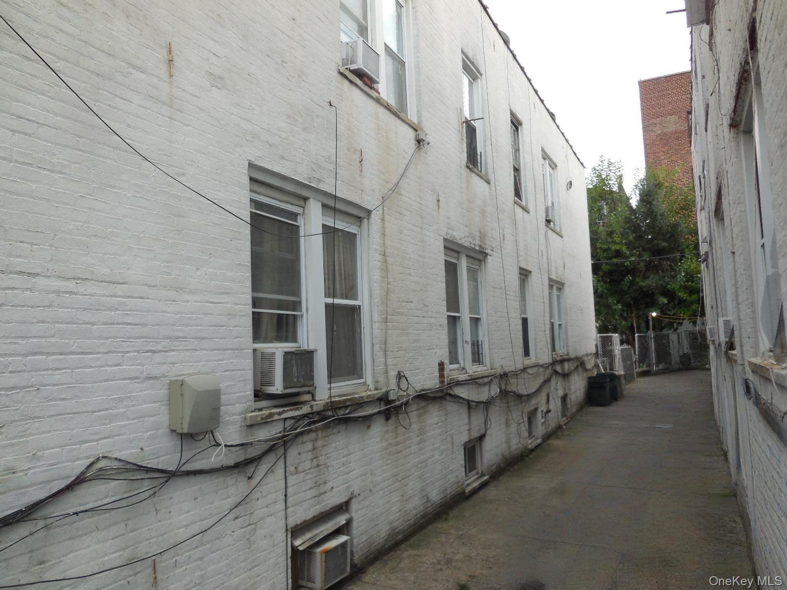 102-48 Nicollis Avenue