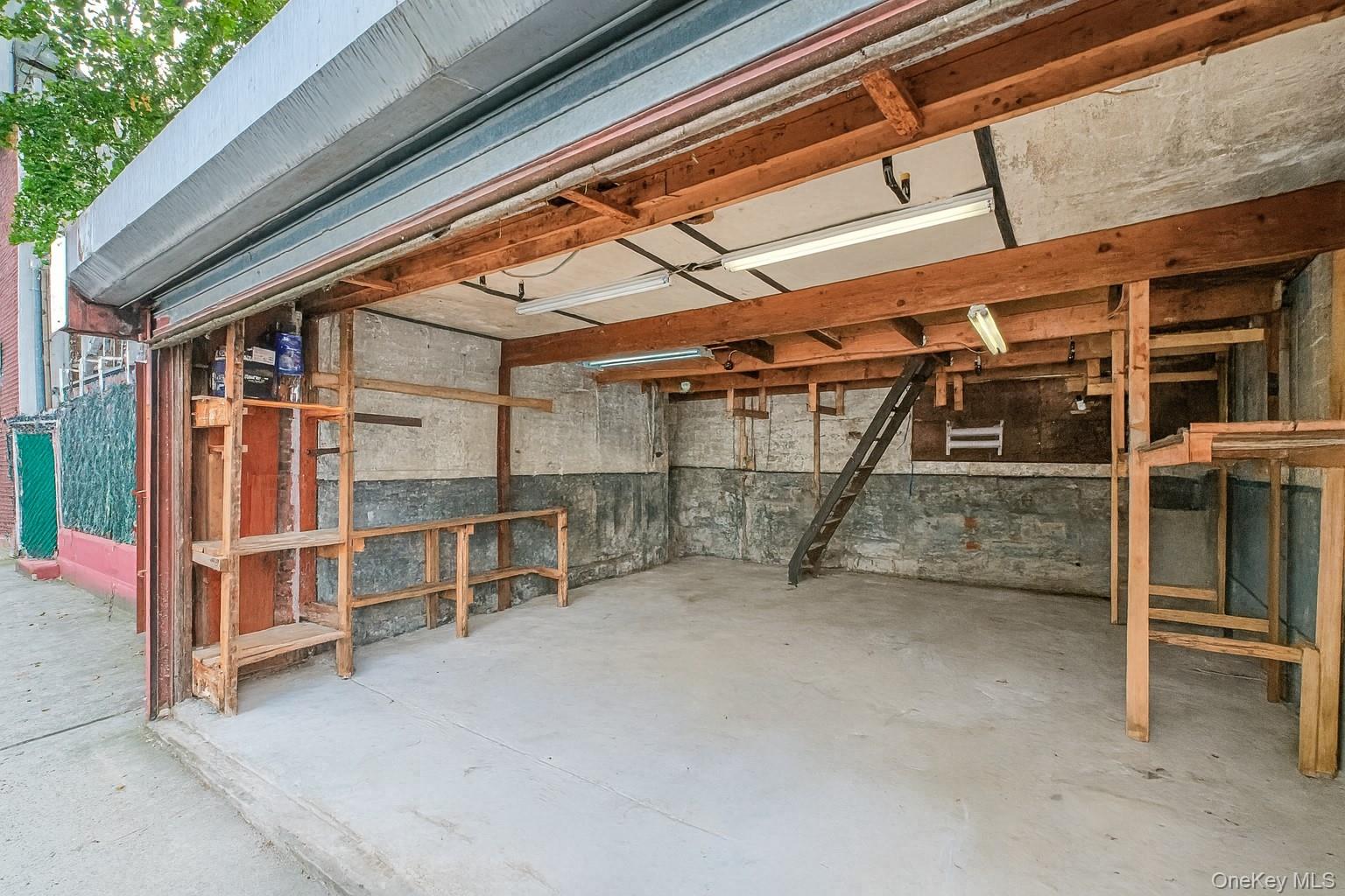 9302 95th Street Street