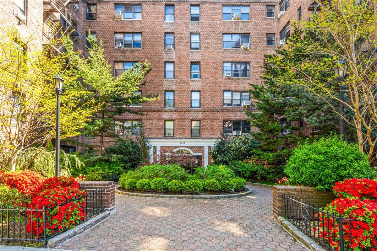 67-35 Yellowstone Blvd Blvd #5P, Forest Hills, New York image 15
