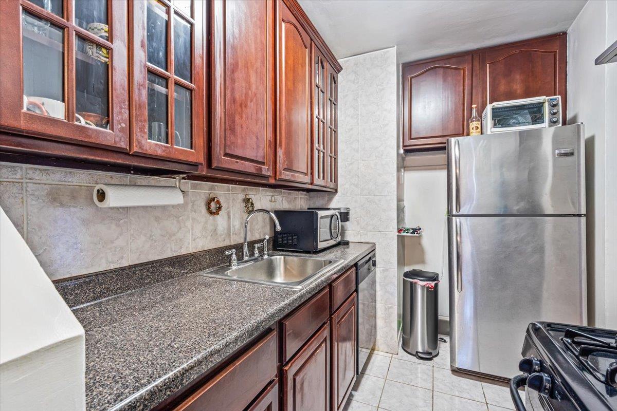 67-35 Yellowstone Blvd Blvd #5P, Forest Hills, New York image 7