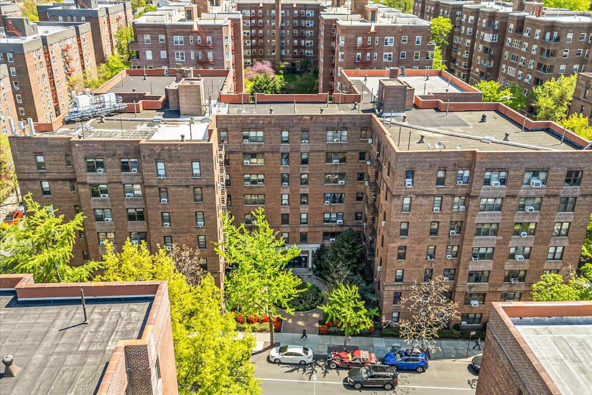 67-35 Yellowstone Blvd Blvd #5P, Forest Hills, New York image 16