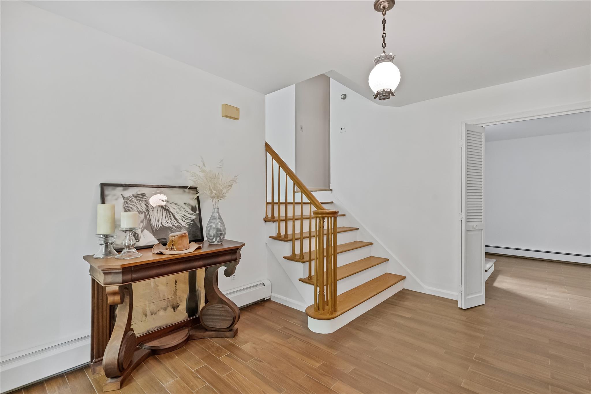 75 West Road, Pound Ridge, New York image 2