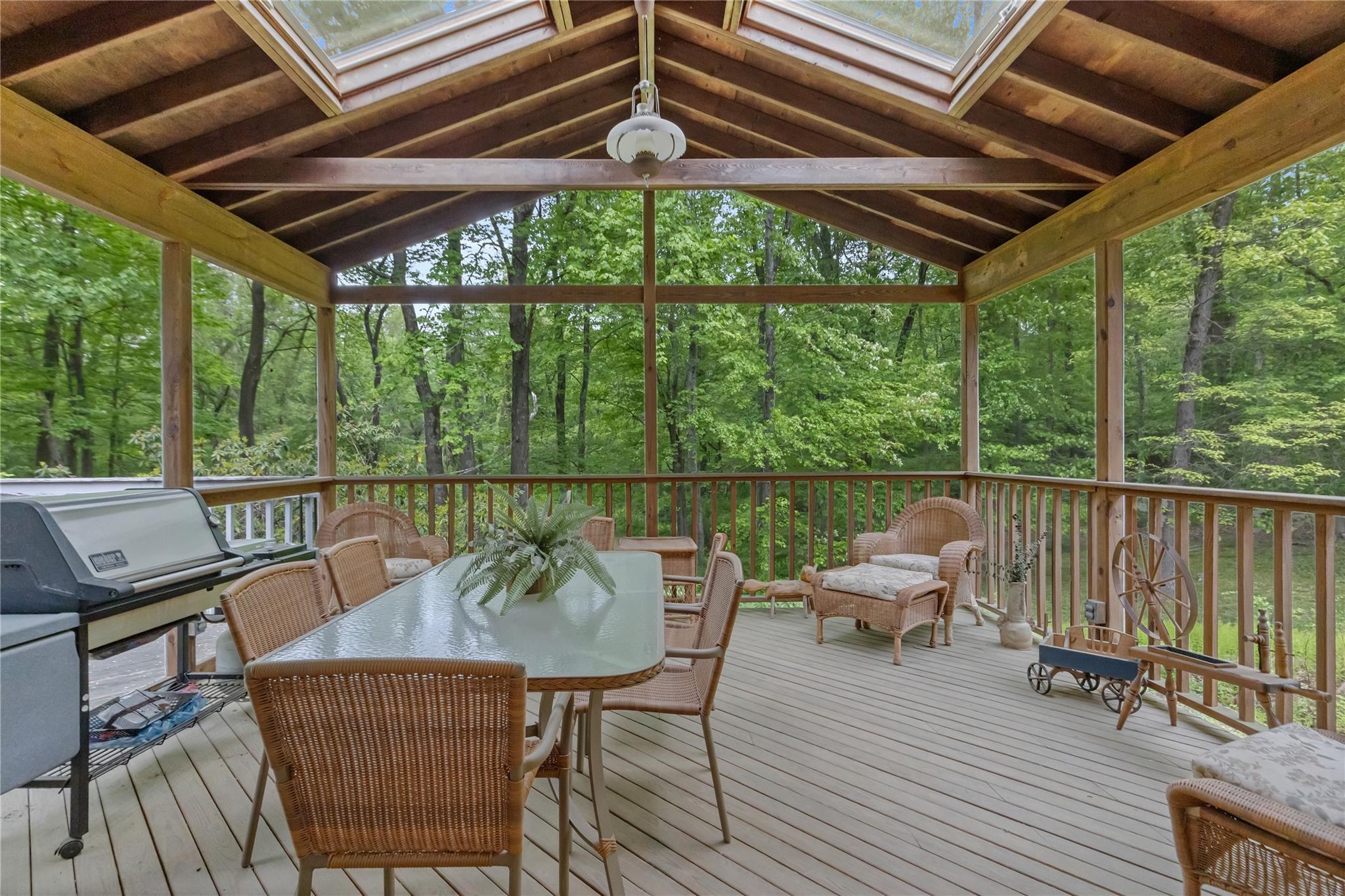 75 West Road, Pound Ridge, New York image 28
