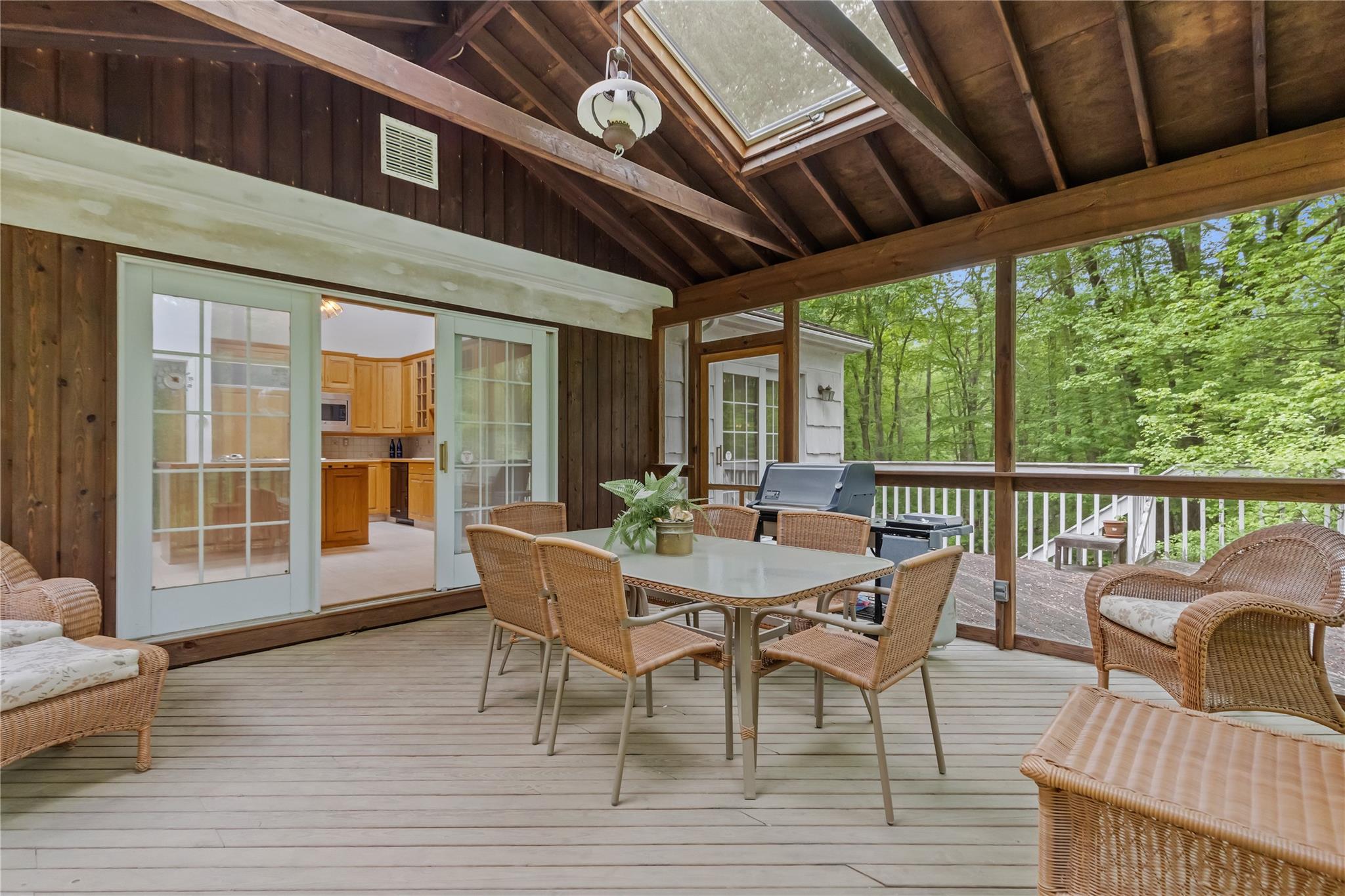 75 West Road, Pound Ridge, New York image 29