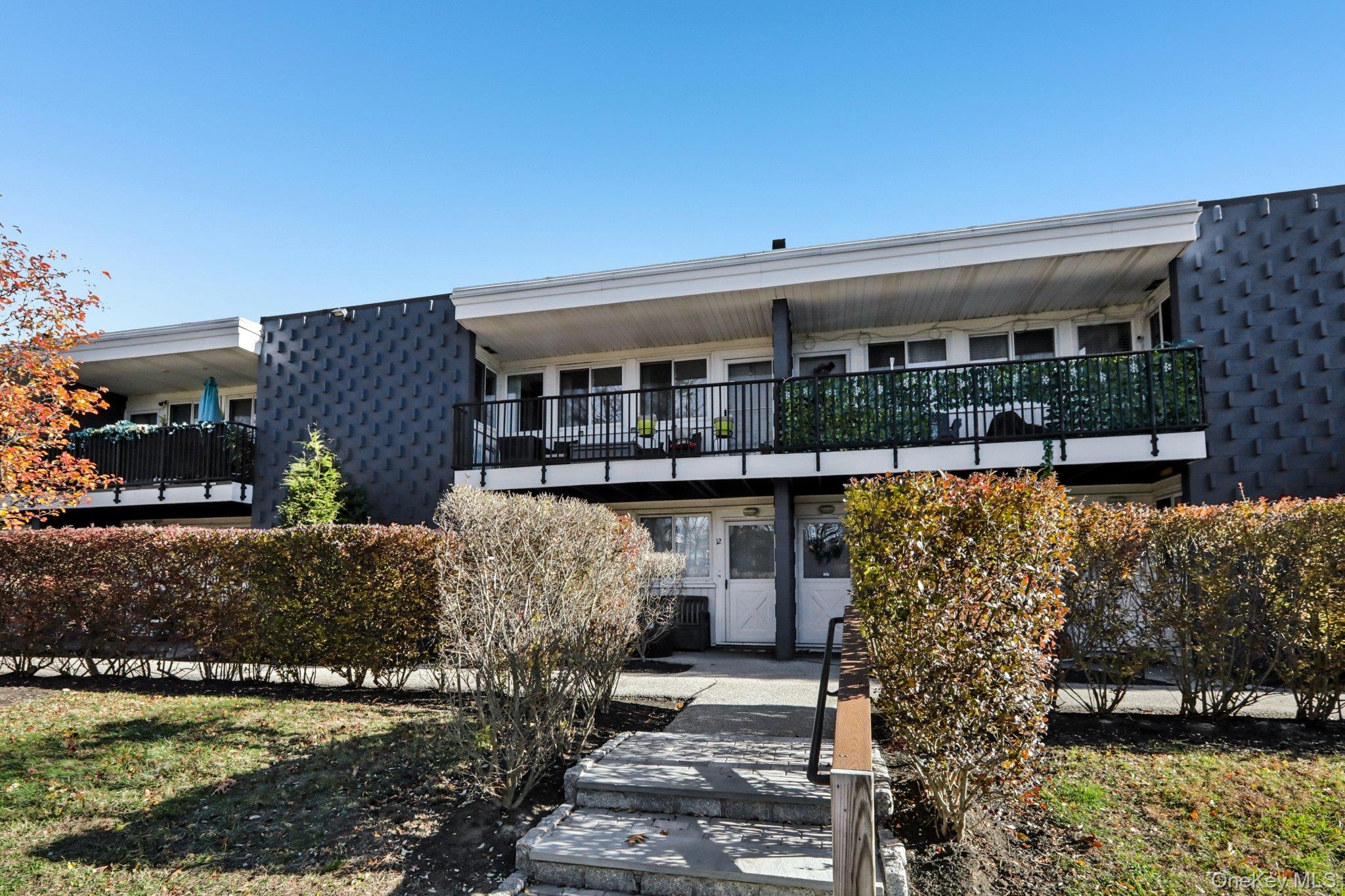 4 Wyndover Woods Lane 12