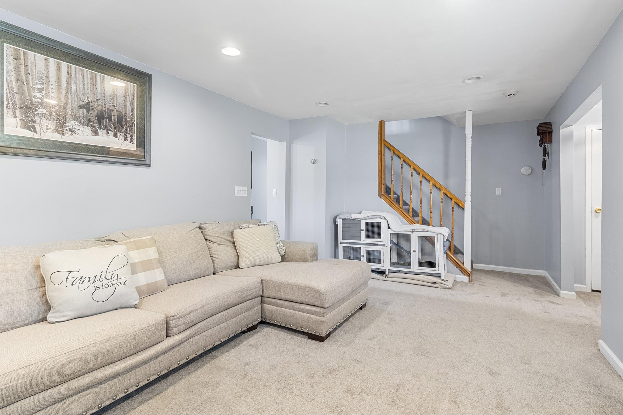 22 Harrison Drive, Shirley, New York image 10