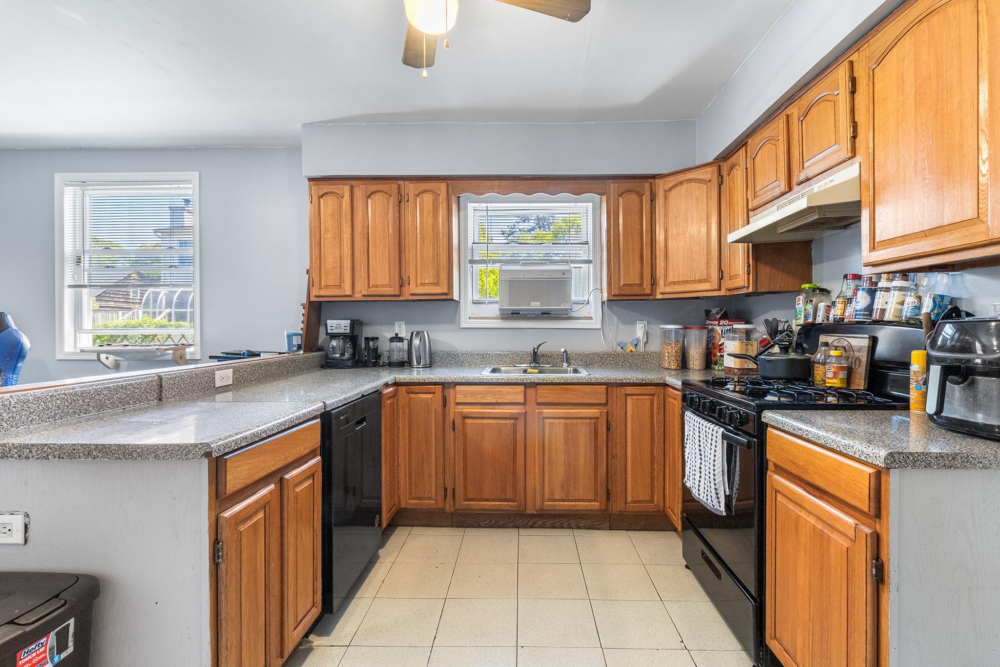 22 Harrison Drive, Shirley, New York image 3