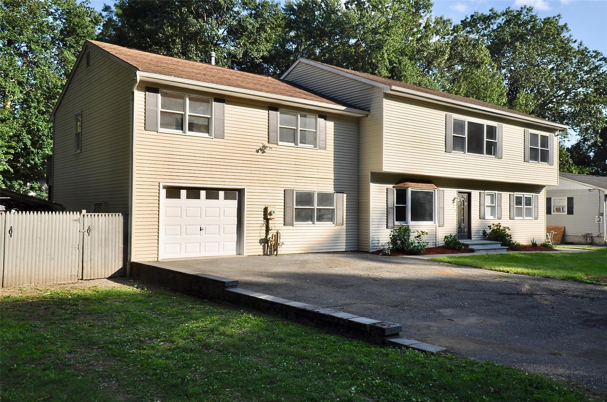 8 Parker Avenue, Greenwood Lake, New York image 3