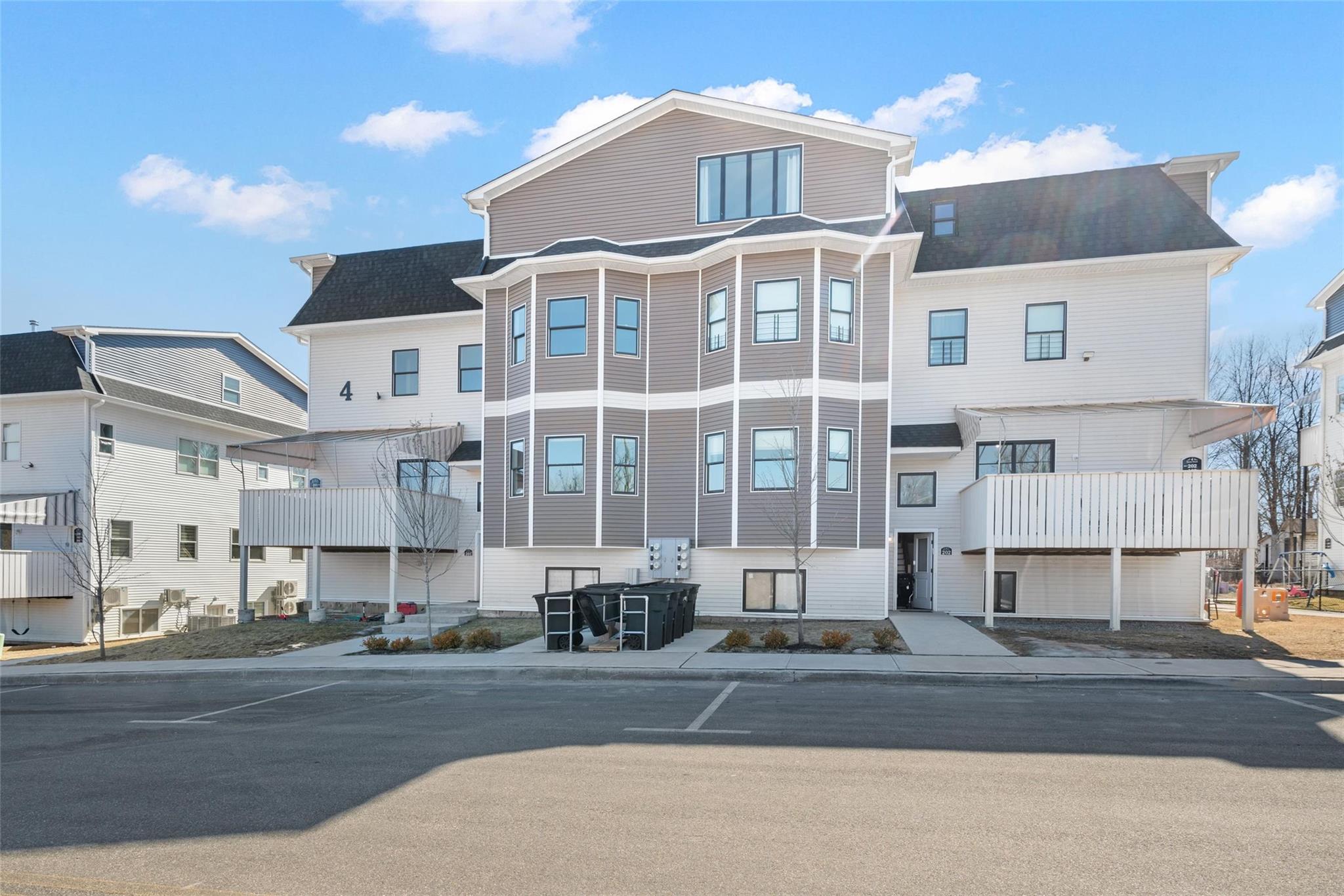 4 W Market Street #301, Bloomingburg, New York image 2