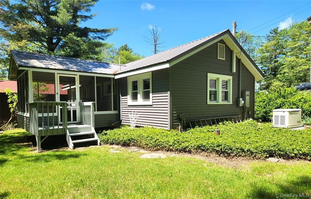 Photo of 45 W Kenoza Place, Smallwood, NY 12778 (MLS # 980932)