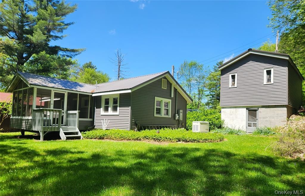 Photo of 45 W Kenoza Place, Smallwood, NY 12778 (MLS # 980932)