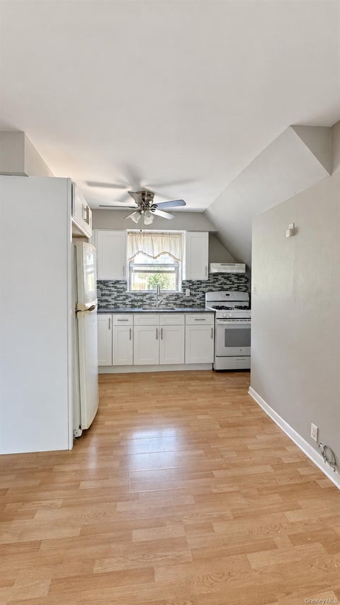 Apartment For Rent - 195-07 37th Avenue<br/> Queens County, Flushing, NY 11358