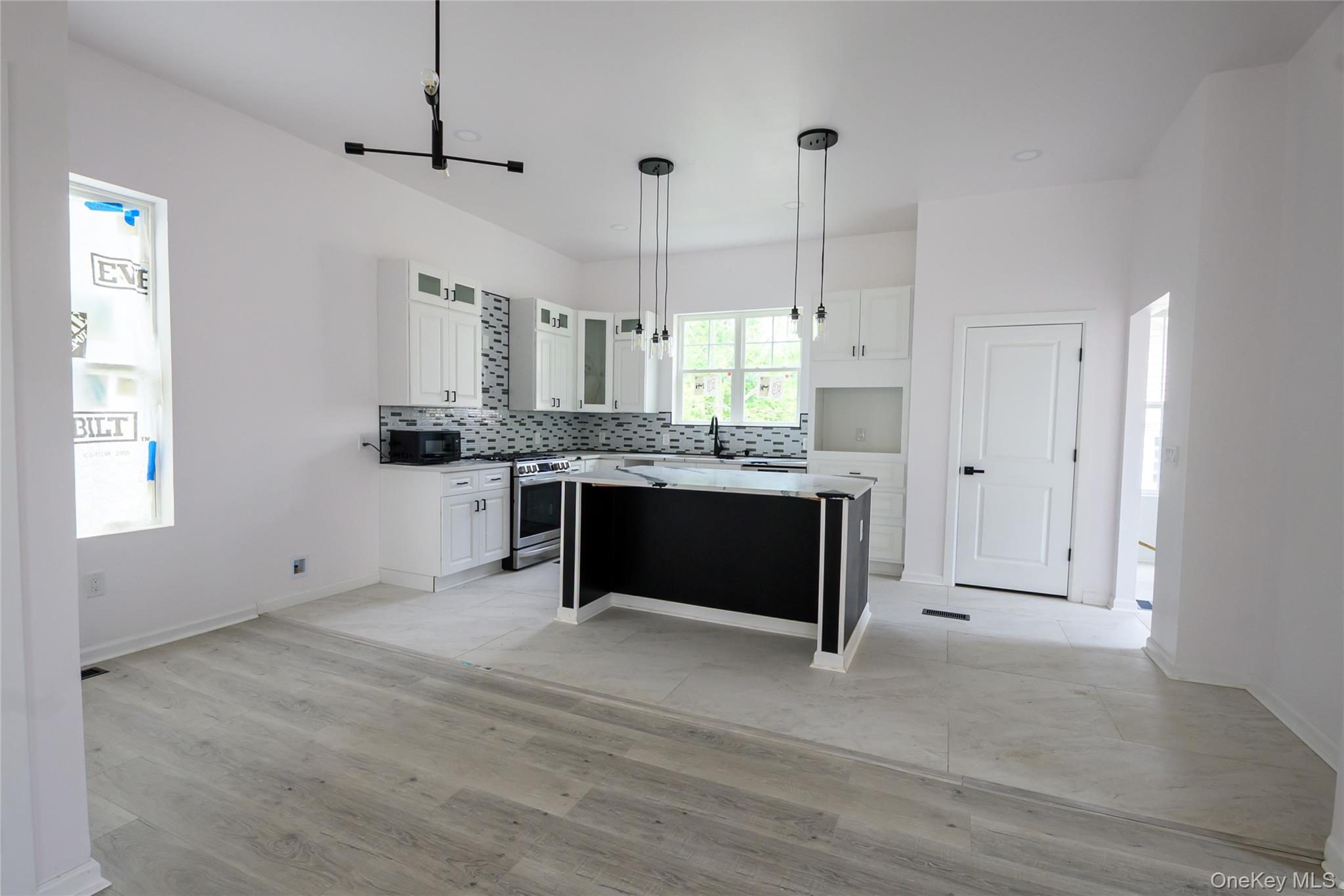 81 Silver Lake Sctn Road