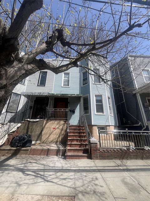 2045 121st Street College Point NY 11356