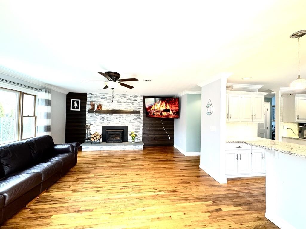 150 Hammond Lane, Centereach, New York image 4