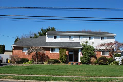 66 Laurel Drive Massapequa Park NY 11762
