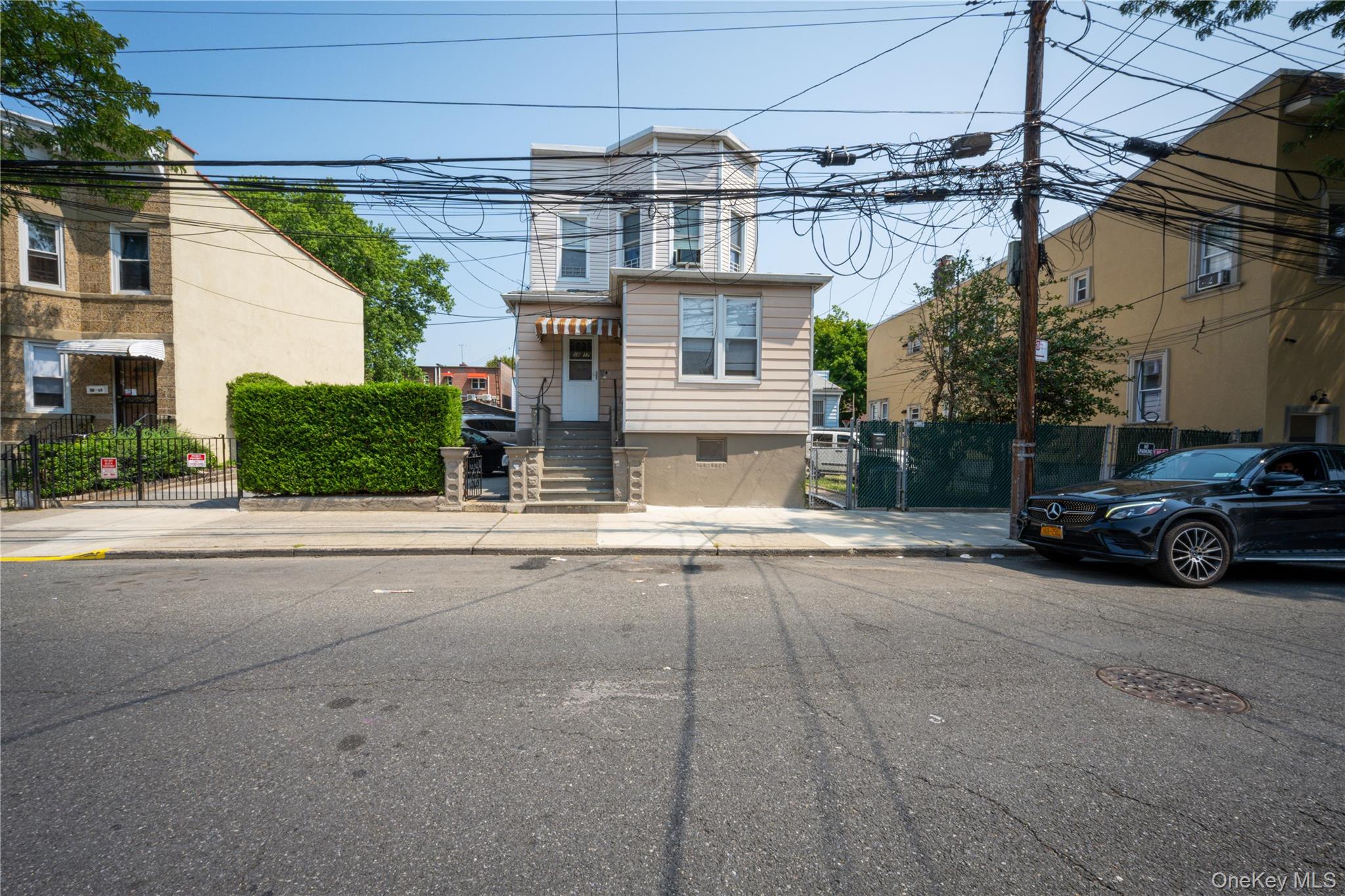 58-17-15 Penrod Street