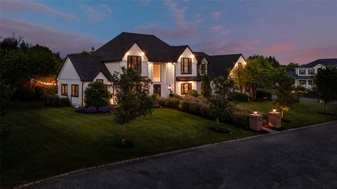 35 Sycamore Drive East Moriches NY 11940