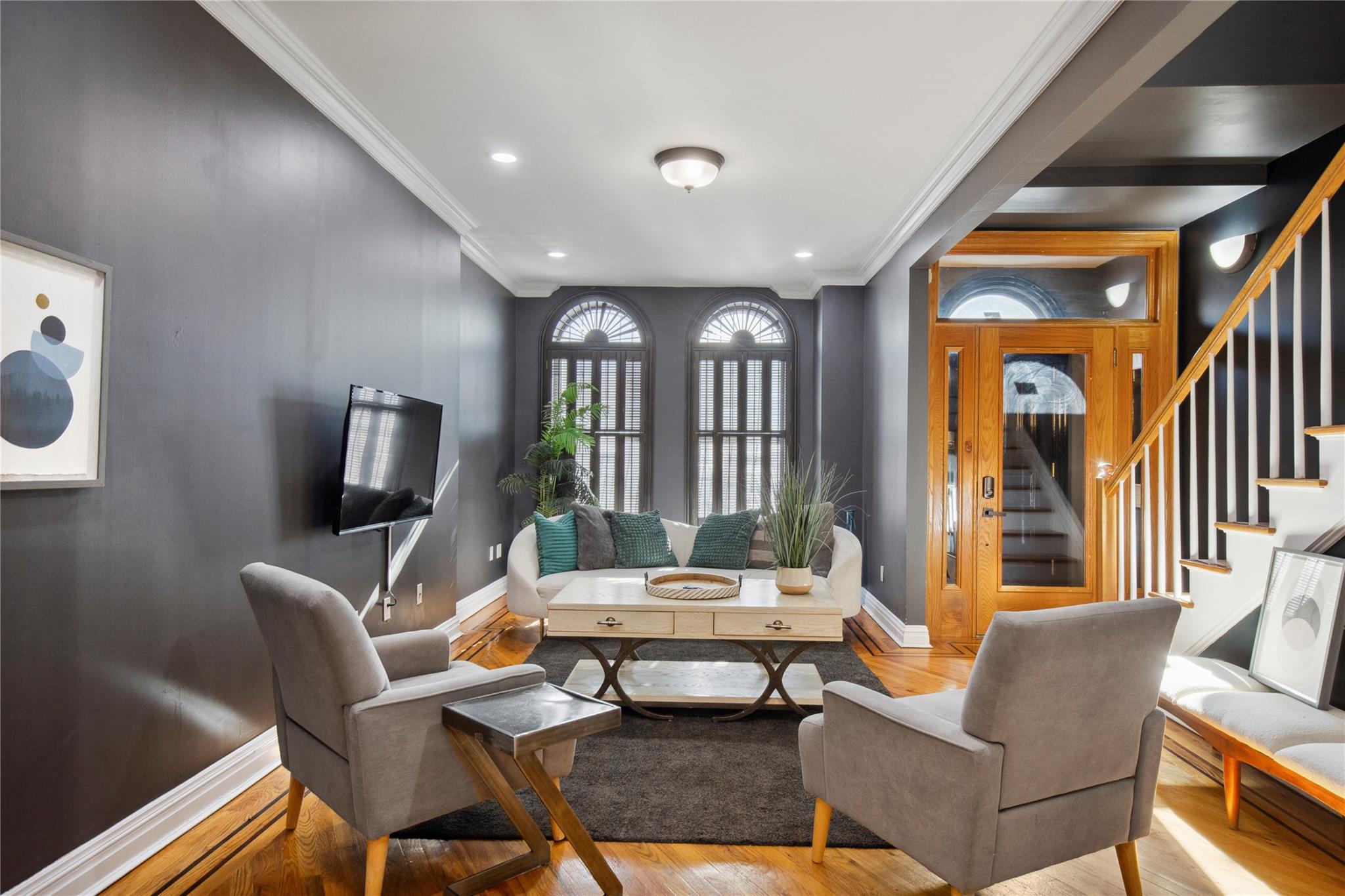 45 Bradhurst Avenue