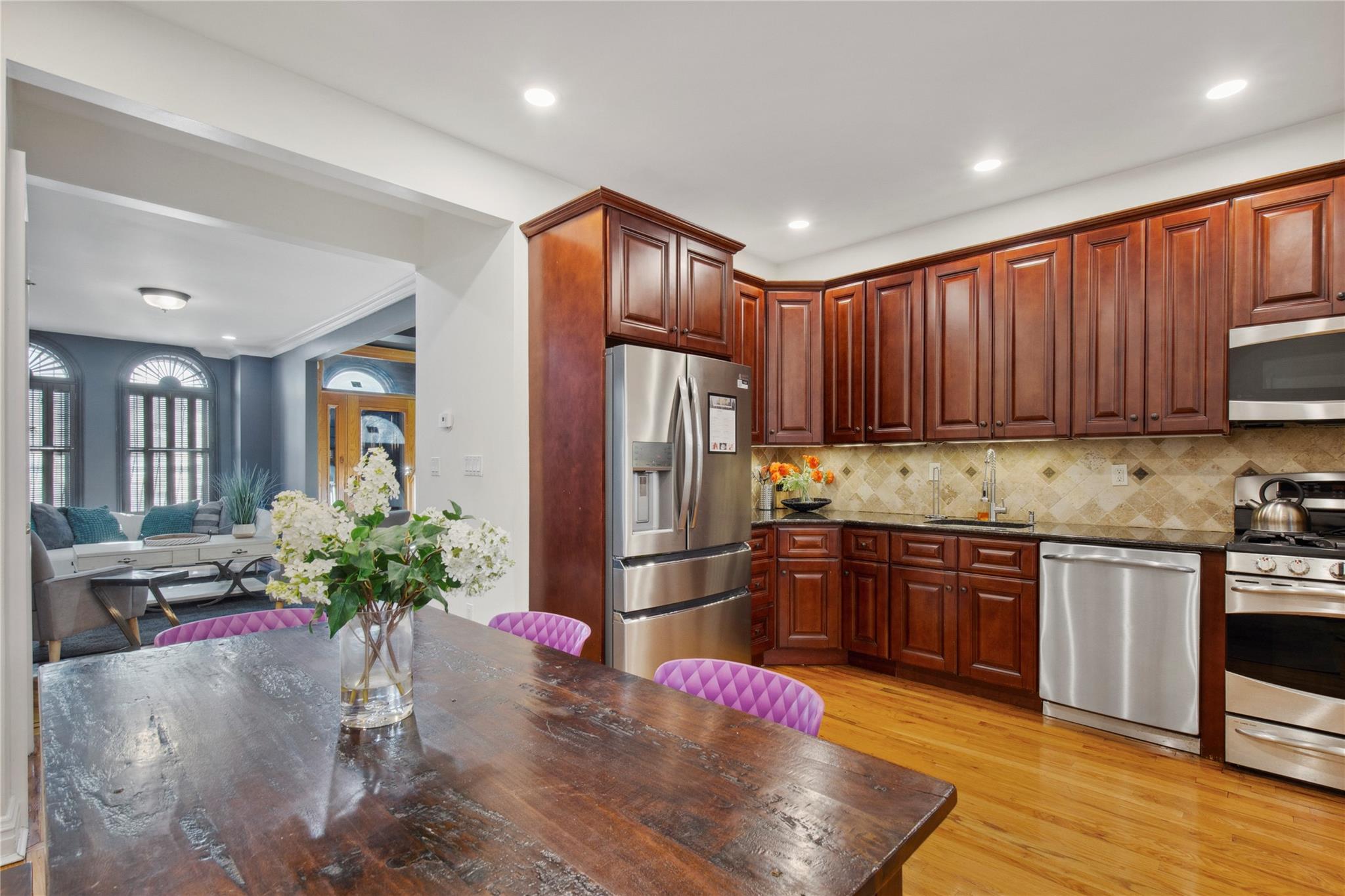 45 Bradhurst Avenue