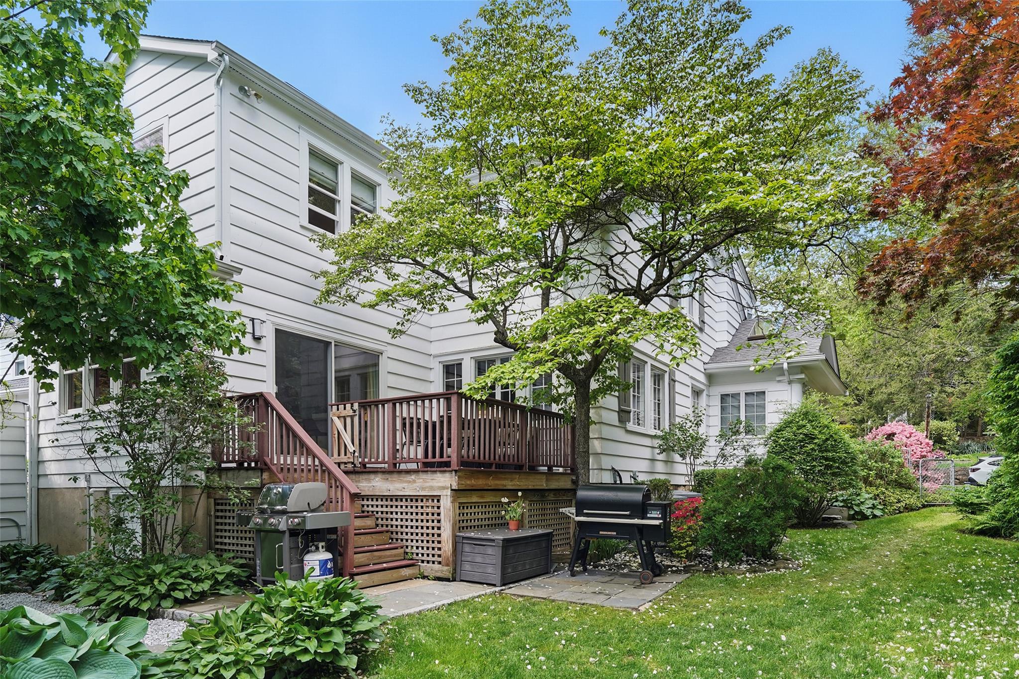 40 Mayhew Avenue, Larchmont, New York image 37