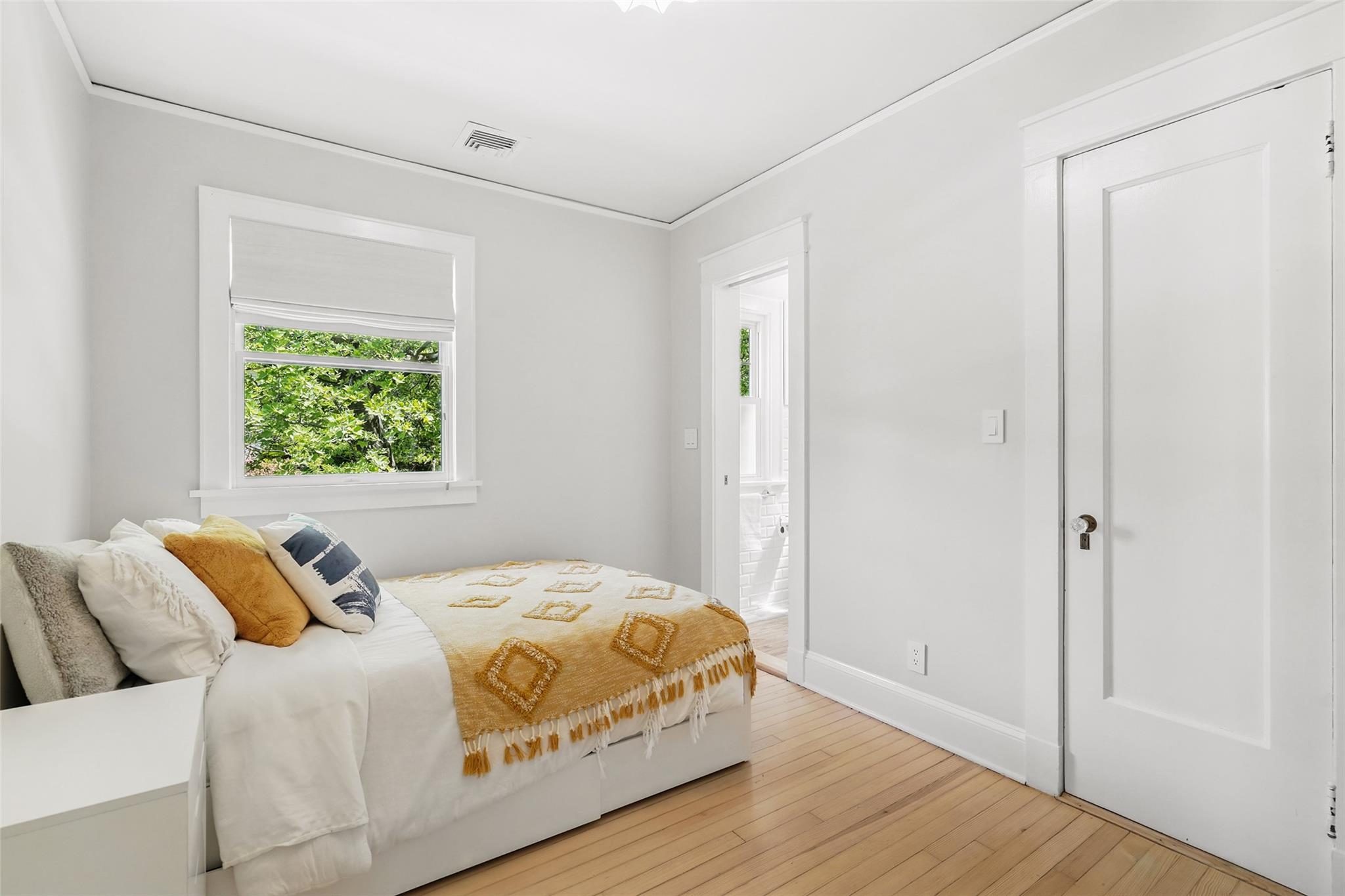 40 Mayhew Avenue, Larchmont, New York image 29