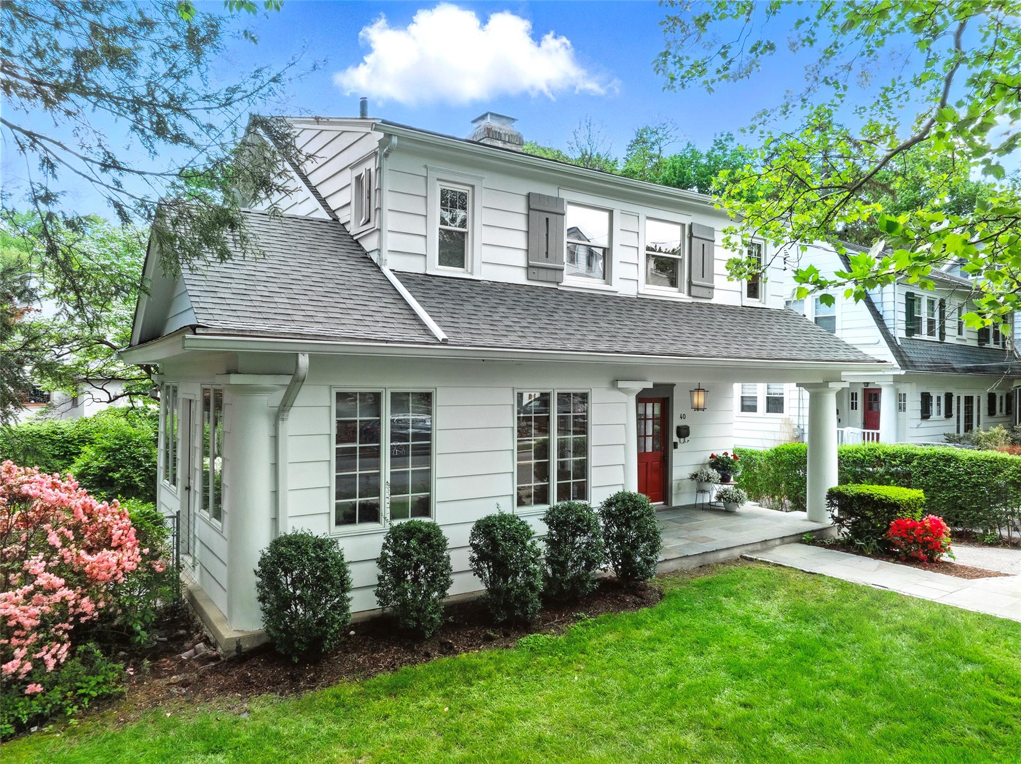 40 Mayhew Avenue, Larchmont, New York image 2
