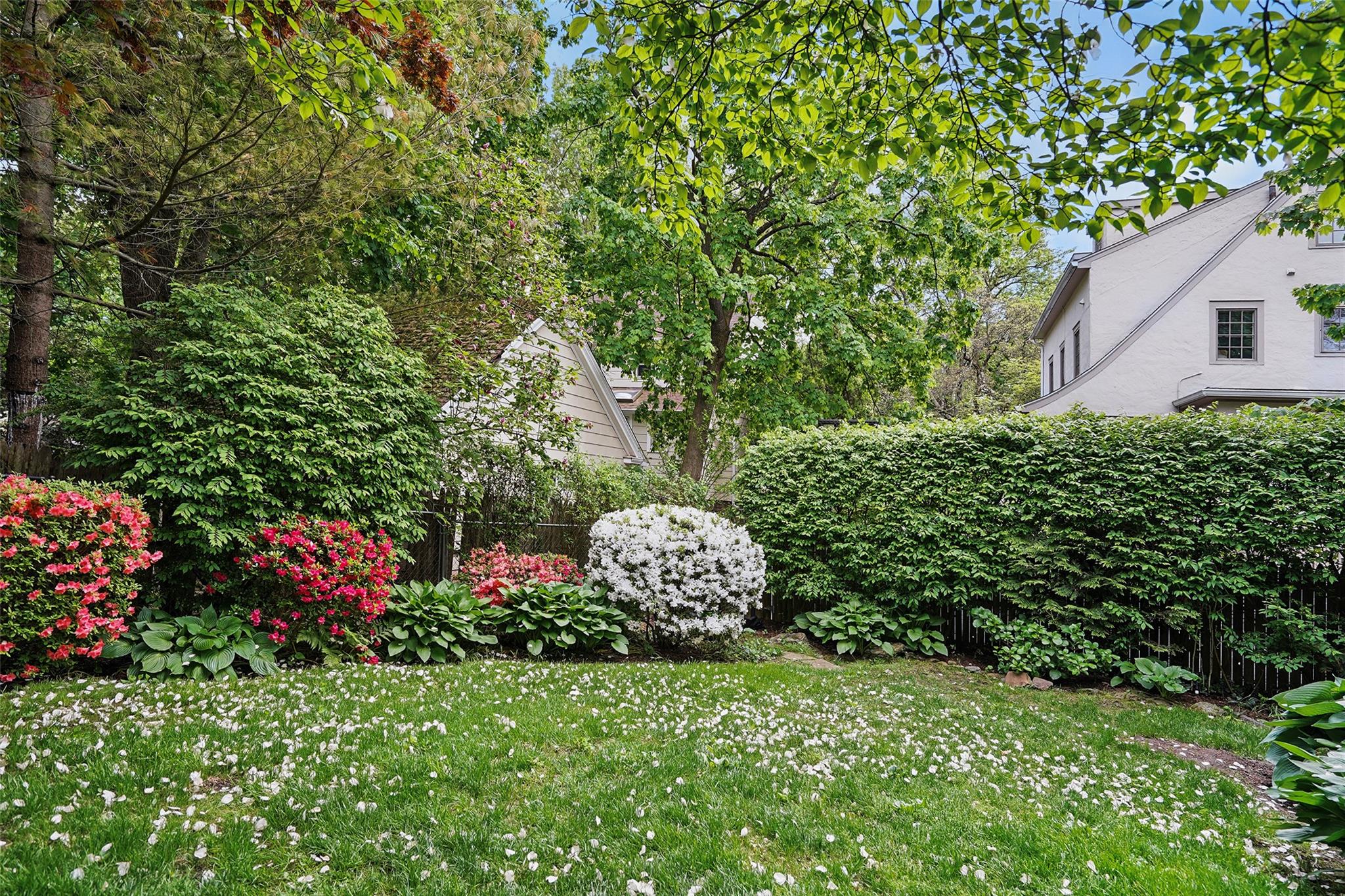 40 Mayhew Avenue, Larchmont, New York image 35