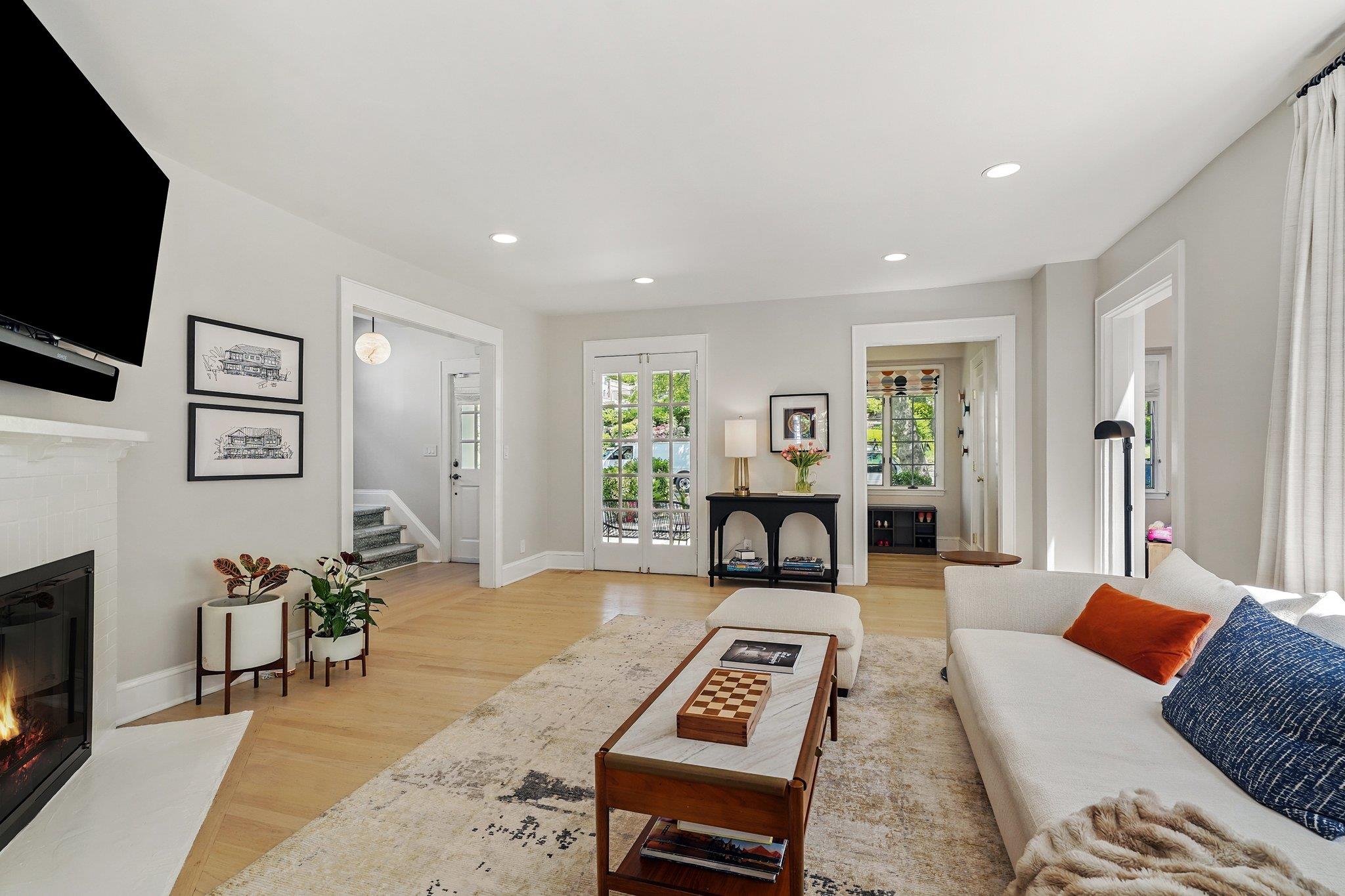 40 Mayhew Avenue, Larchmont, New York image 6